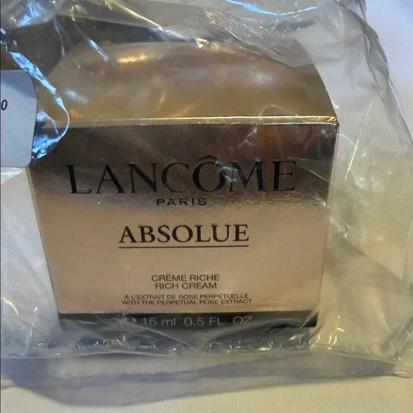 Lancome Absolue Rich Cream Moisturizer - BNIB!! - Picture 2 of 2